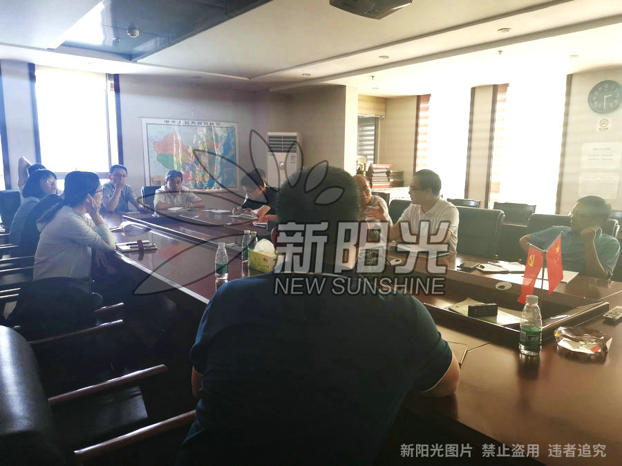 戳我试试